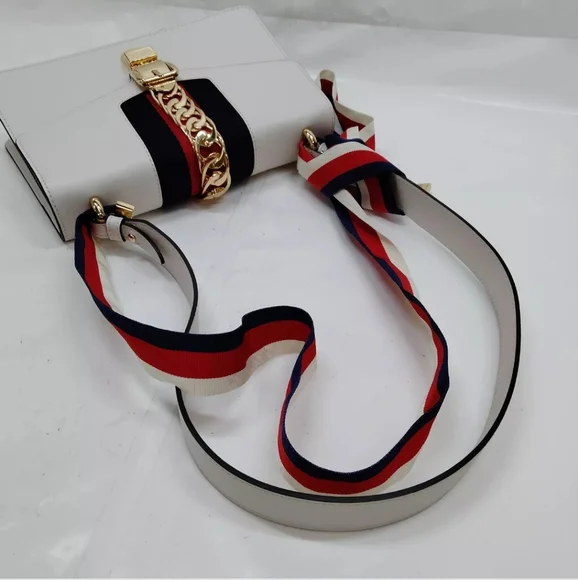 Gucci Crossbody bag Sylvie White Leather - Picture 9 of 16